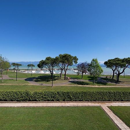 I Mosaici Apartments By Wonderful Italy Sirmione Extérieur photo