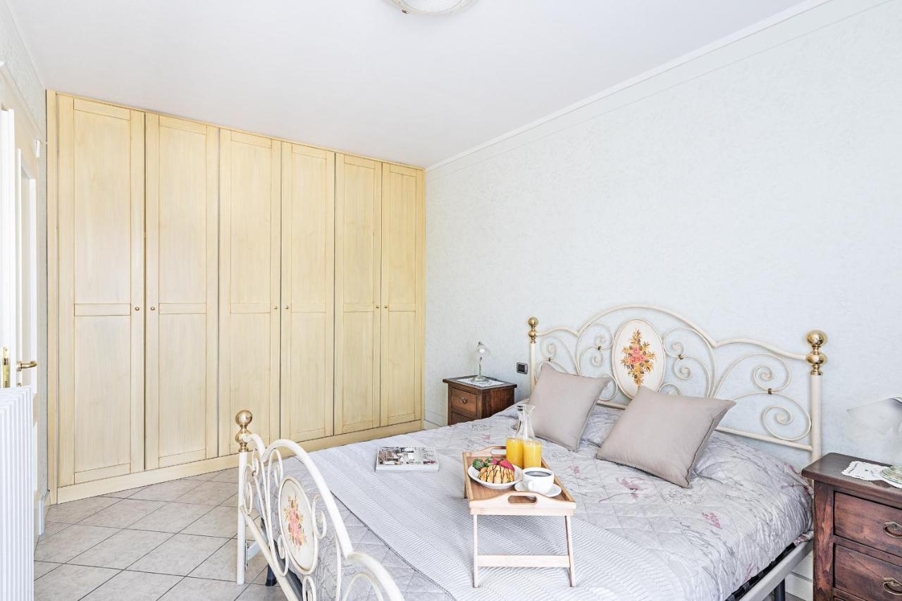 I Mosaici Apartments By Wonderful Italy Sirmione Extérieur photo