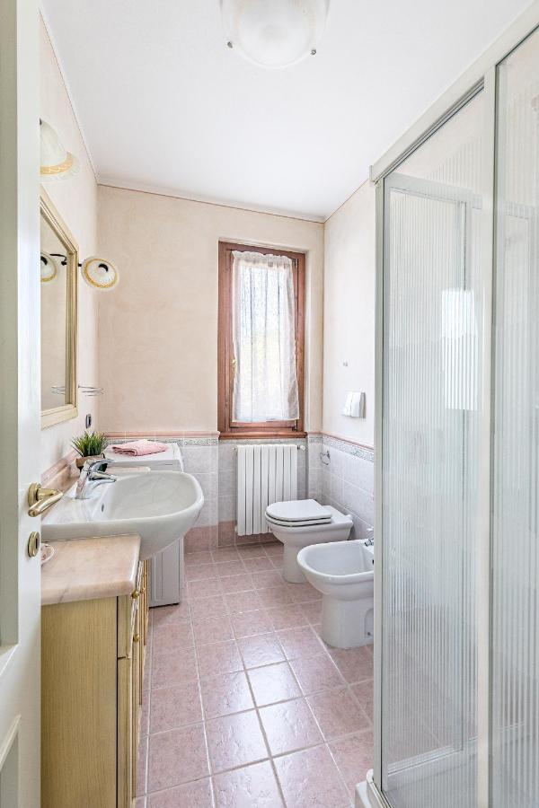 I Mosaici Apartments By Wonderful Italy Sirmione Extérieur photo