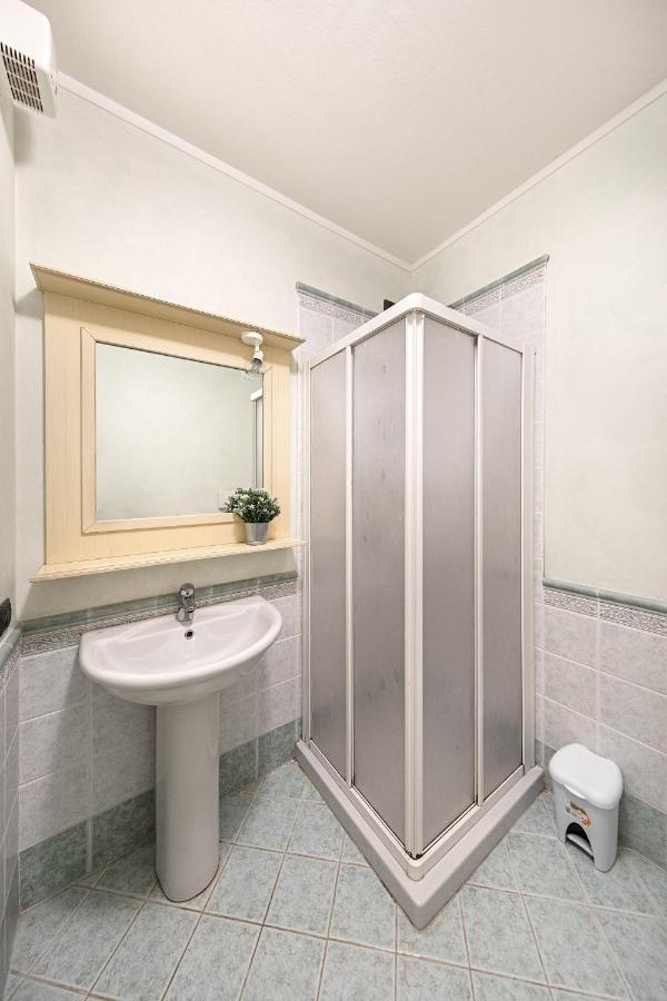 I Mosaici Apartments By Wonderful Italy Sirmione Extérieur photo
